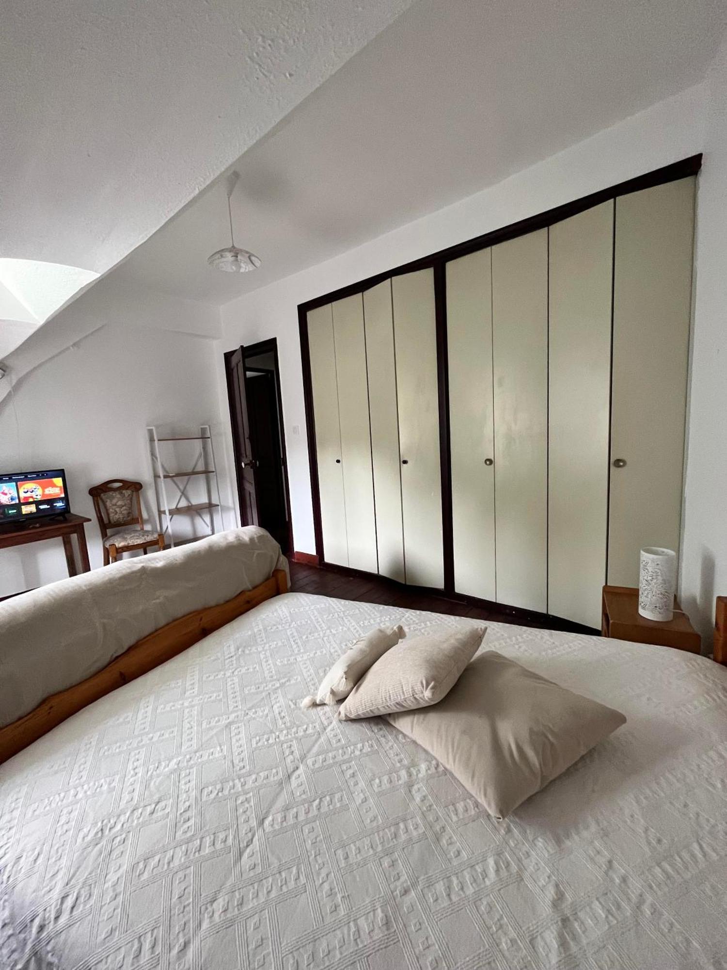 Villa Julia Capvern Habitación foto